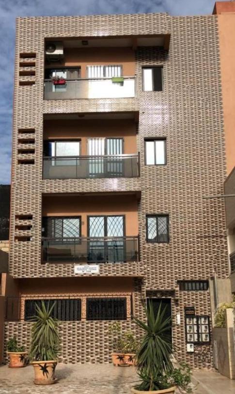 Appartement Spacieux Chez Keur Matou - F2 Дакар Экстерьер фото